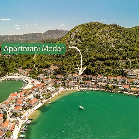 Apartmani Medar ブラチェ エクステリア 写真