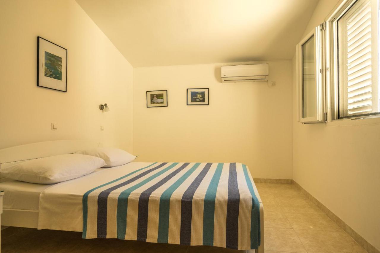 Apartmani Medar ブラチェ エクステリア 写真