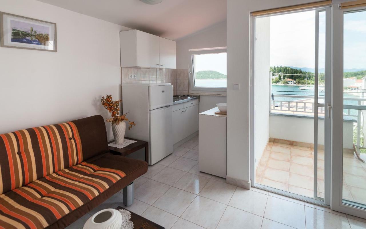 Apartmani Medar ブラチェ エクステリア 写真
